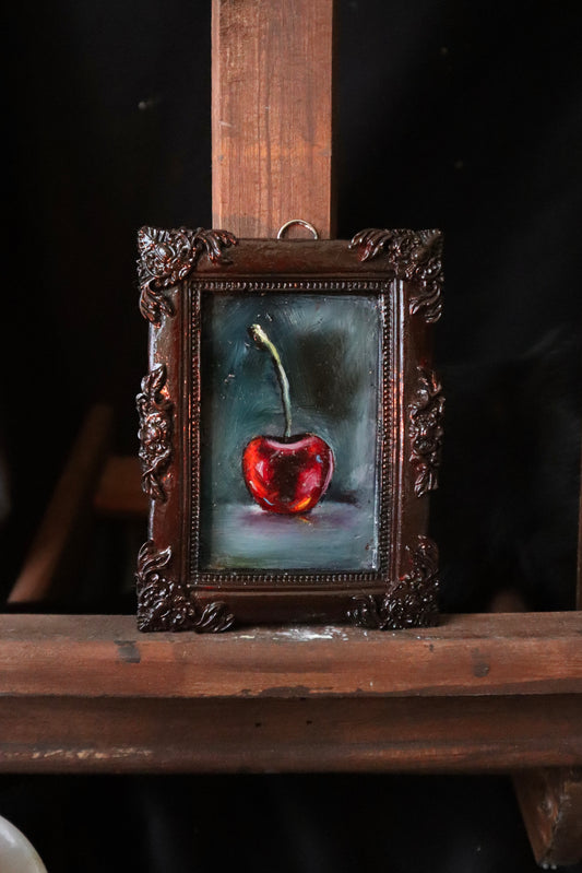 Why Do People Prefer Realistic Works?